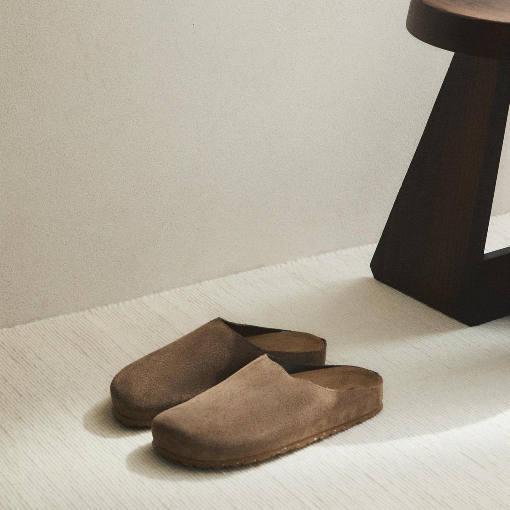 KLUUGG® Minimalist Mules.