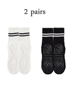KLUUGG® Grip Socks — Stability Meets Comfort.