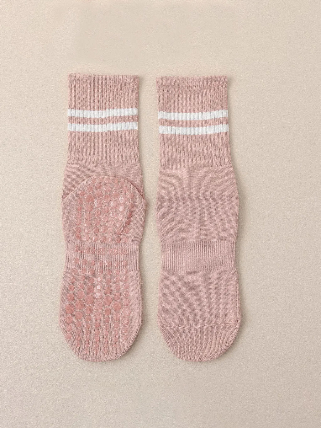 KLUUGG® Grip Socks — Stability Meets Comfort.