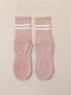 KLUUGG® Grip Socks — Stability Meets Comfort.