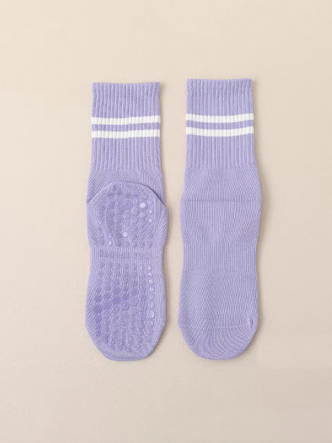 KLUUGG® Grip Socks — Stability Meets Comfort.