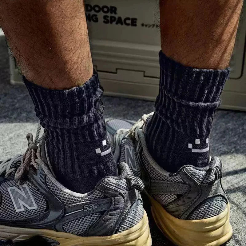 KLUUGG® Essential Socks.