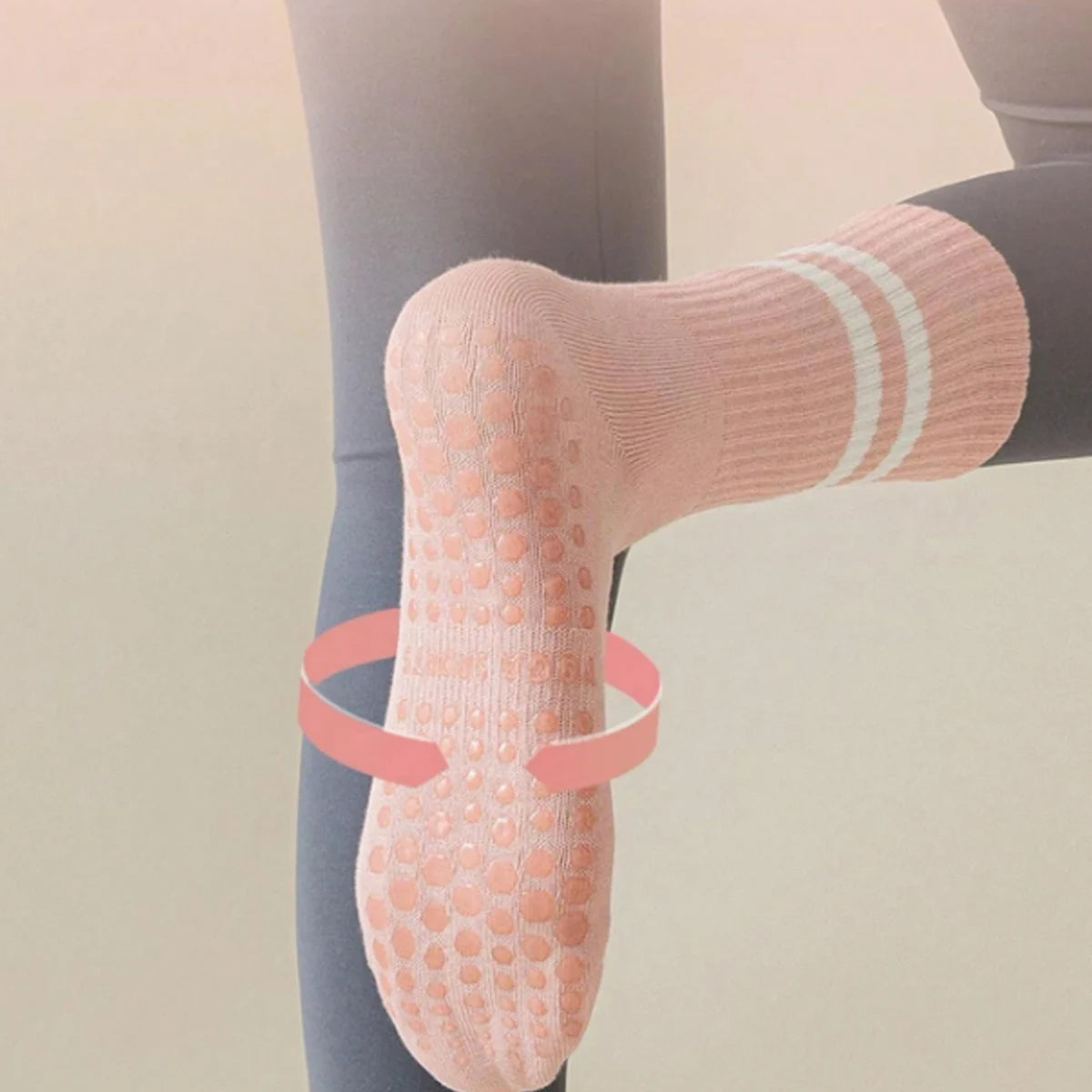 KLUUGG® Grip Socks — Stability Meets Comfort.