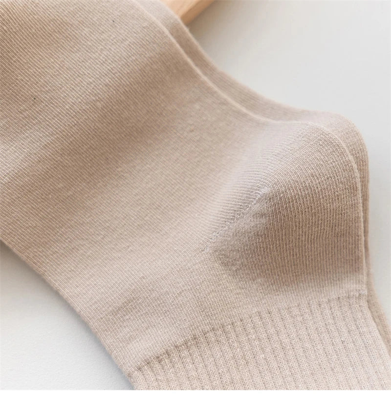 KLUUGG® Essential Socks.