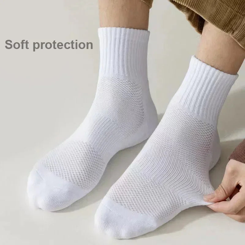 KLUUGG® Essential Socks.