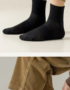 KLUUGG® Essential Socks.